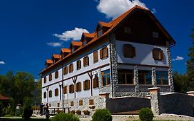 Hotel Gacka