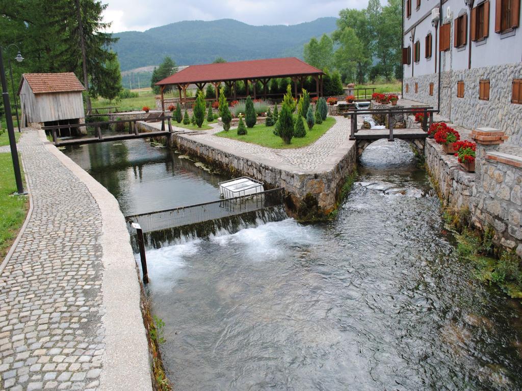 Hotel Gacka Otočac Eksteriør billede